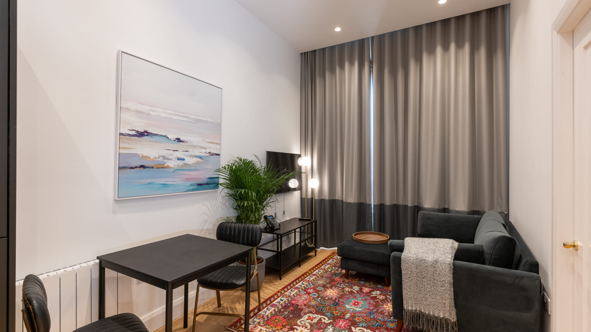 Hero desktop banner gallery