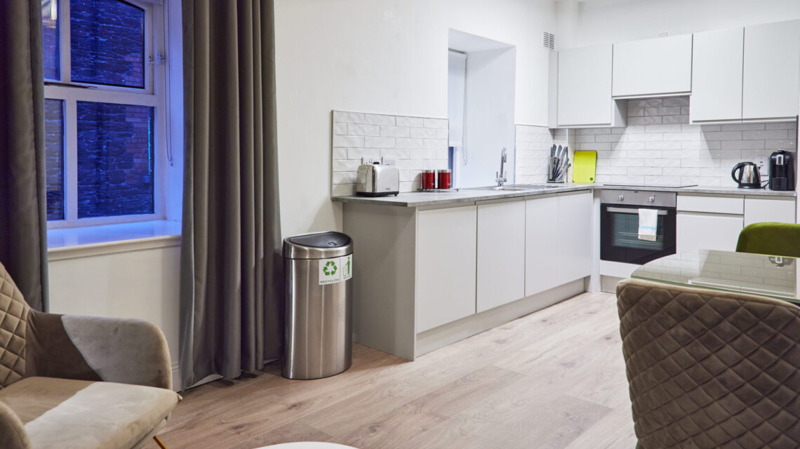 Classic 2 Bedroom Apartment Kitchen