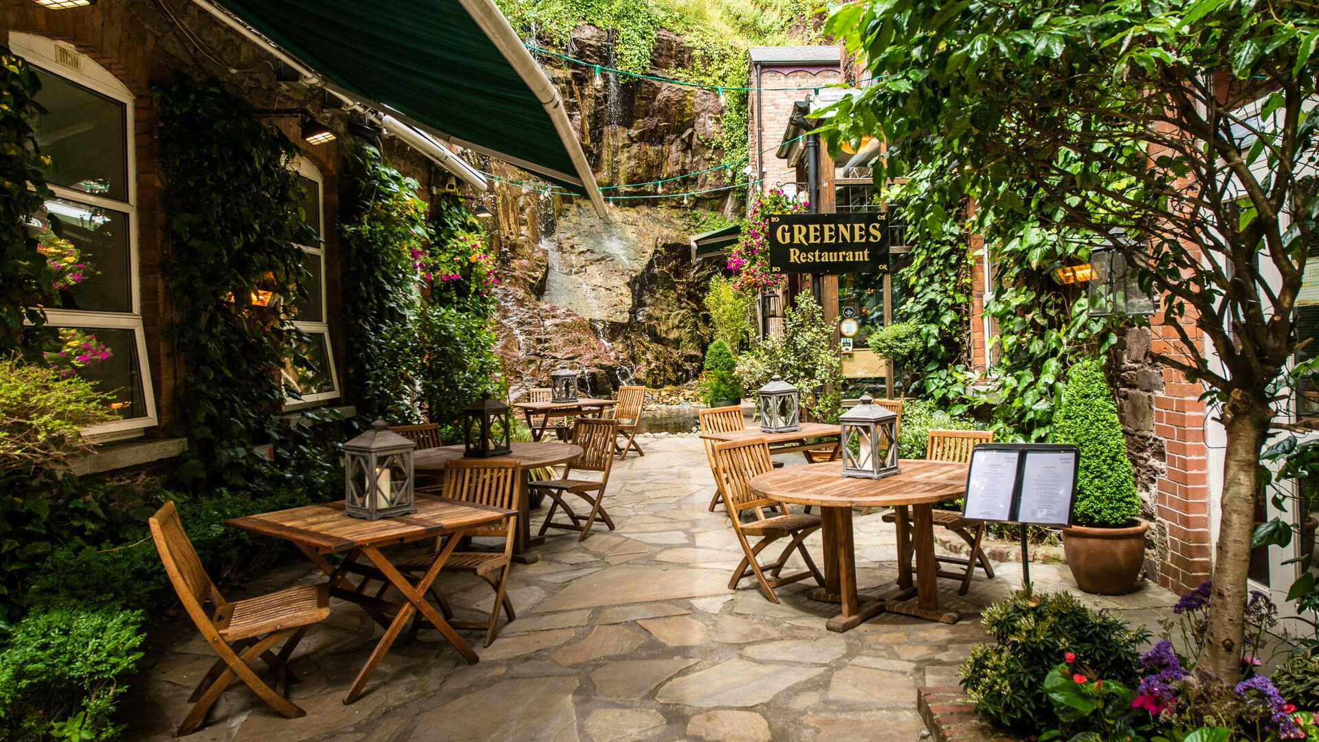 Hero desktop banner single