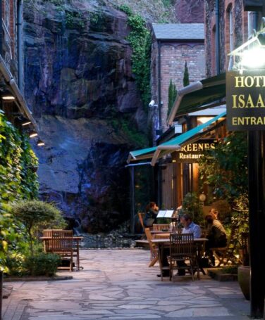 Stress-Free Getaway at Hotel Isaacs Cork