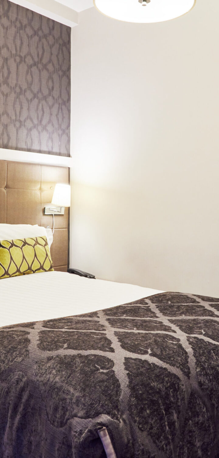 Hero mobile banner gallery