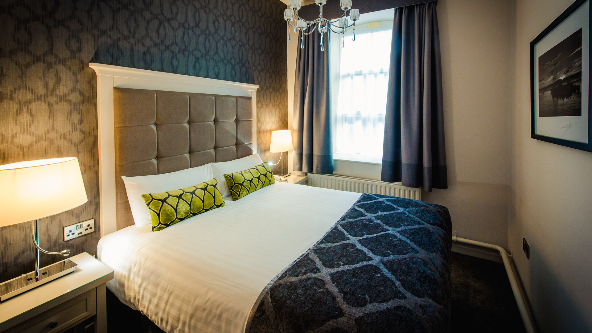 Hero desktop banner gallery