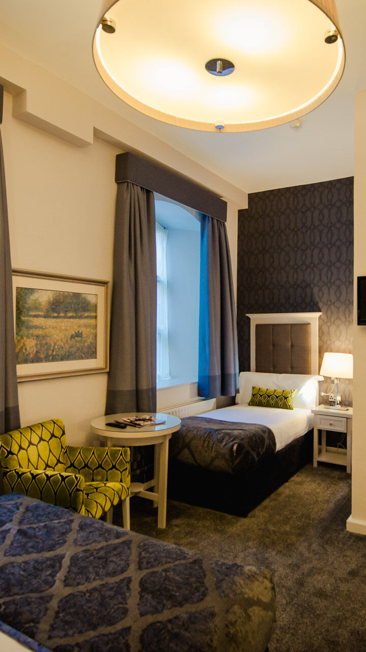 Hero mobile banner gallery